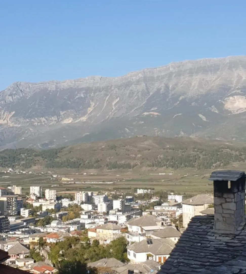 Silver Hill Guesthouse Gjirokastër ألبانيا