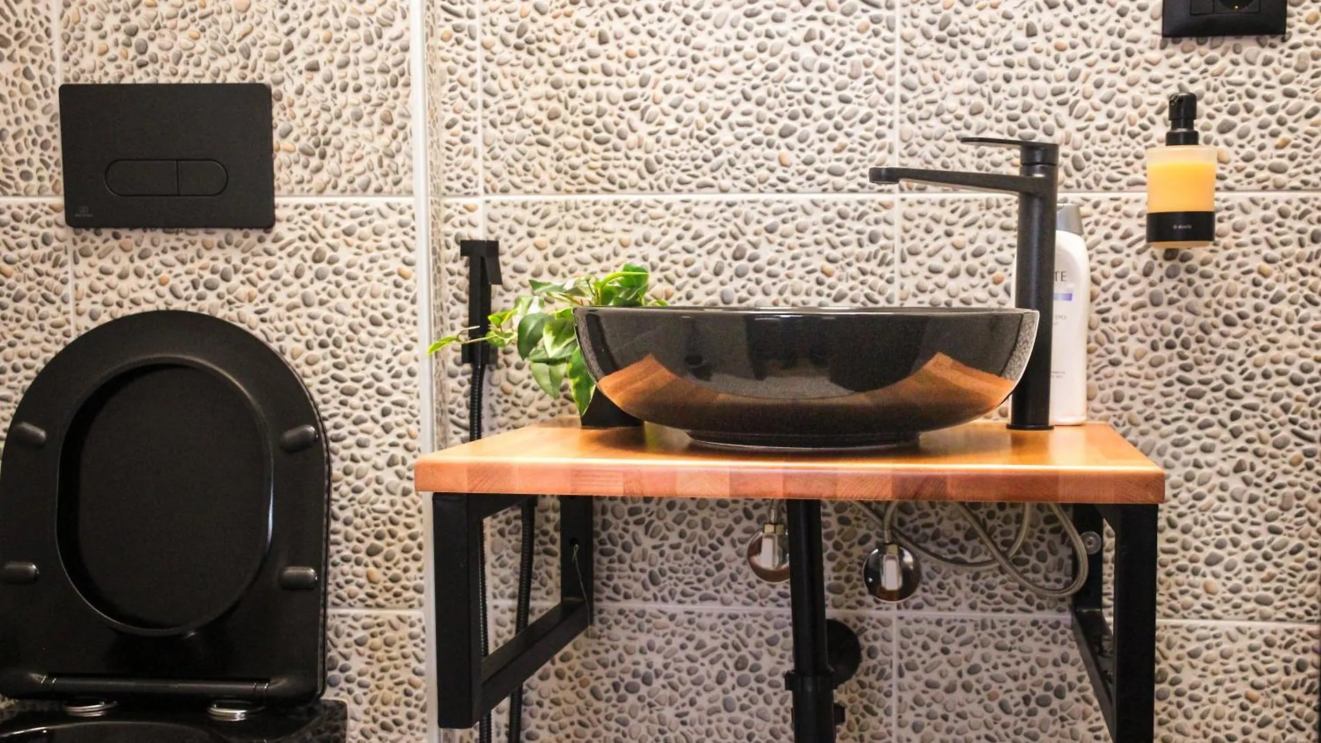 Silver Hill Guesthouse Gjirokastër ألبانيا