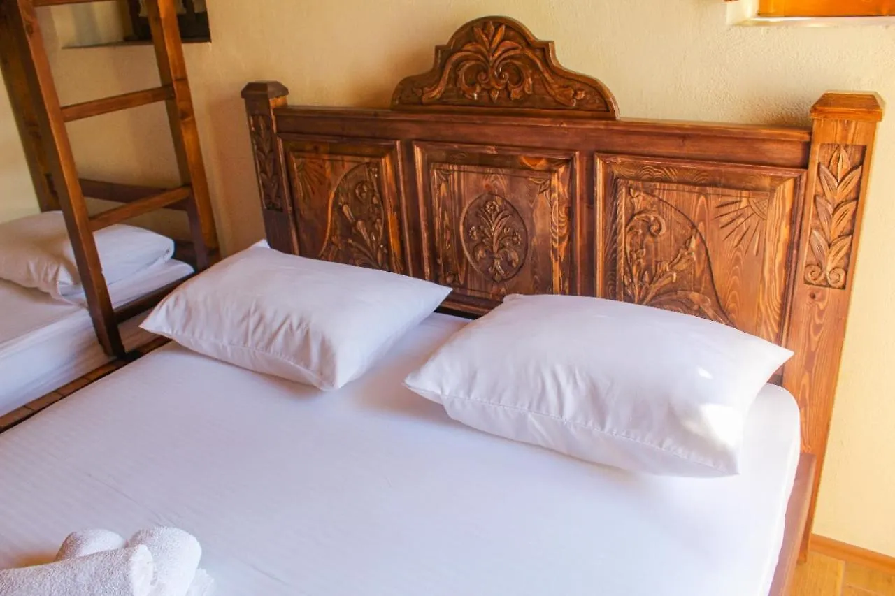 Silver Hill Guesthouse Gjirokastër