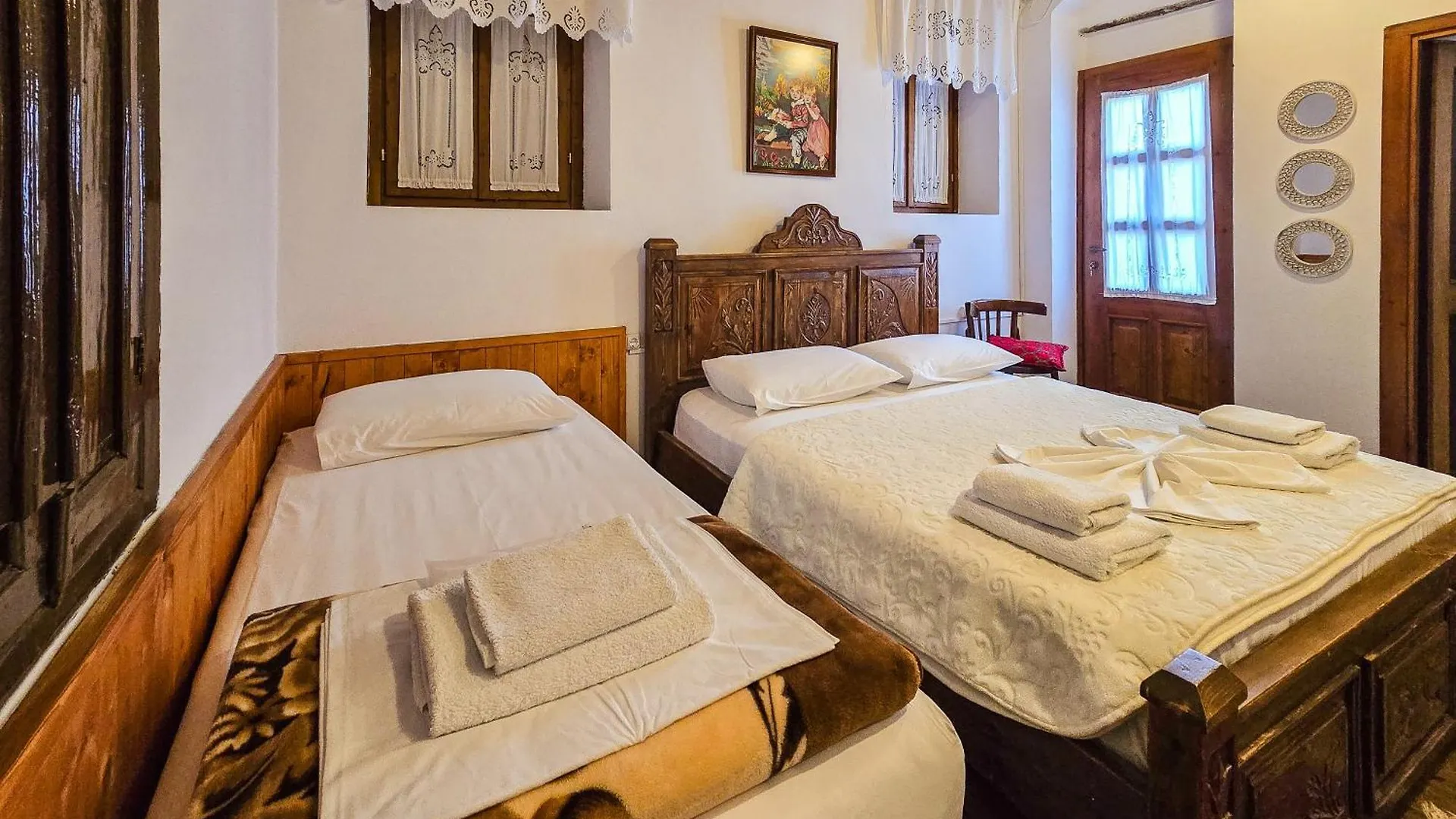 Silver Hill Guesthouse Gjirokastër